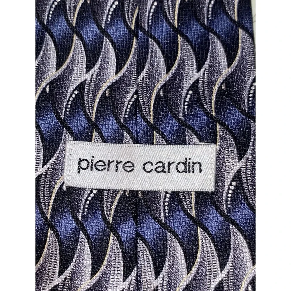 Vintage Pierre Cardin Men's Designer‎ necktie 100% Silk Tie Blue&Silver 58